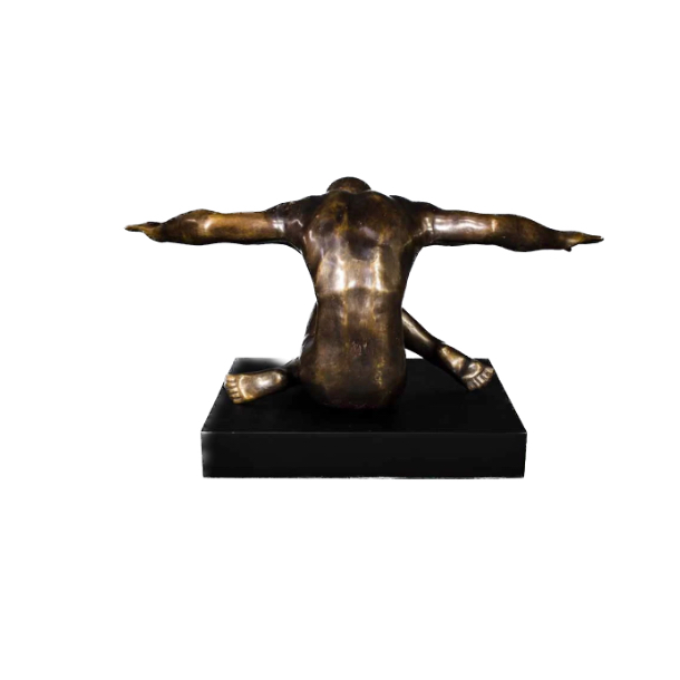 Naked Male in Pose - Image 3