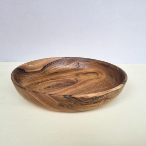 handcrafted wallnut wood bowl